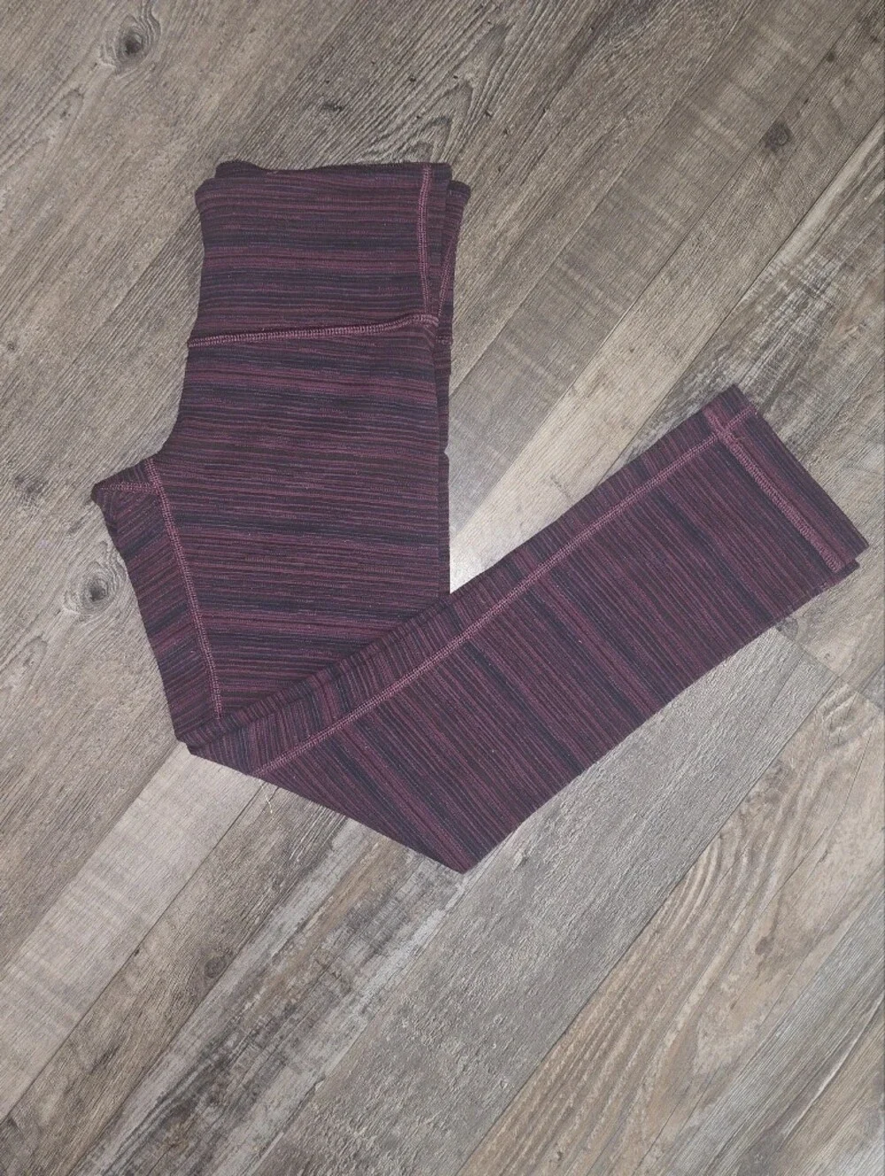 Lululemon Wunder Under Hi-Rise Cropped Full-On Luxtreme Leggings Size: 2